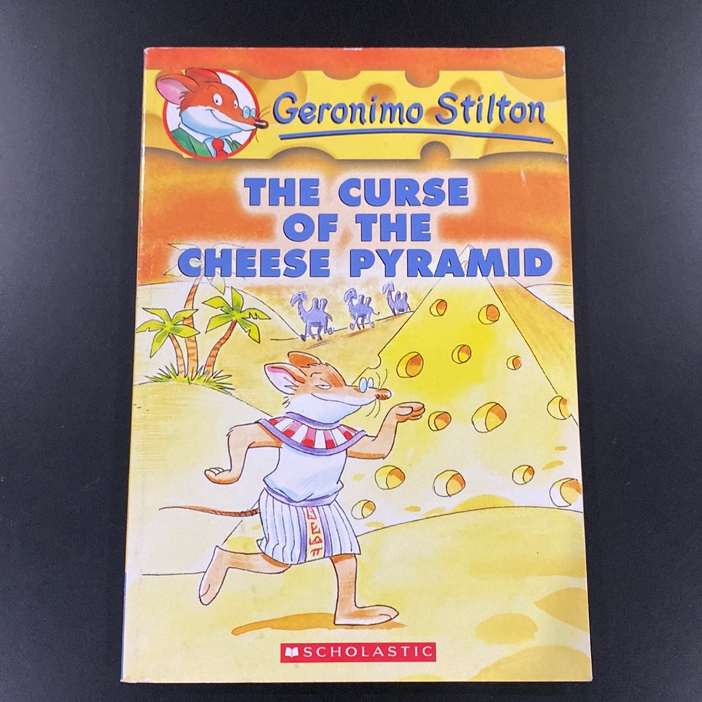 Geronimo Stilton #2: The Curse of the Cheese Pyramid - Paperback Novel